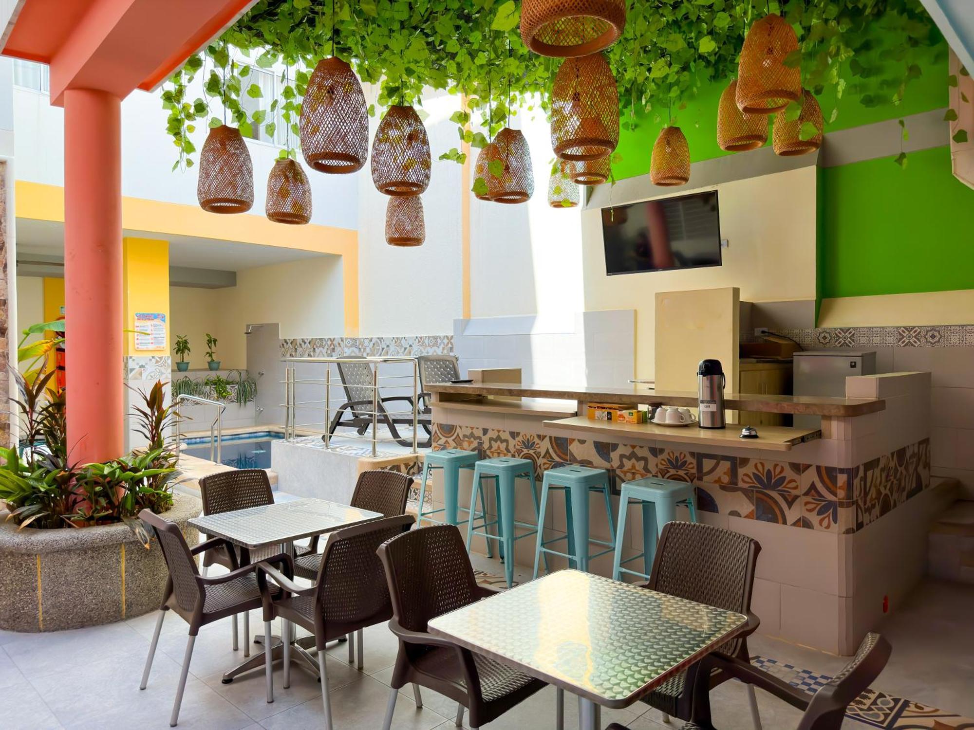 Hotel Zamay Centro Historico Санта Марта Екстериор снимка